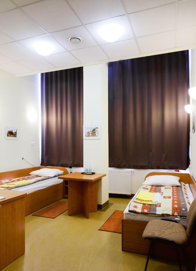 Bit Hotel Bielsko-Biala Bagian luar foto